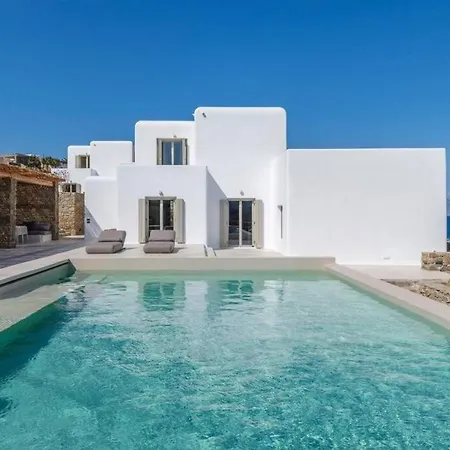 Azure Horizon Villa *